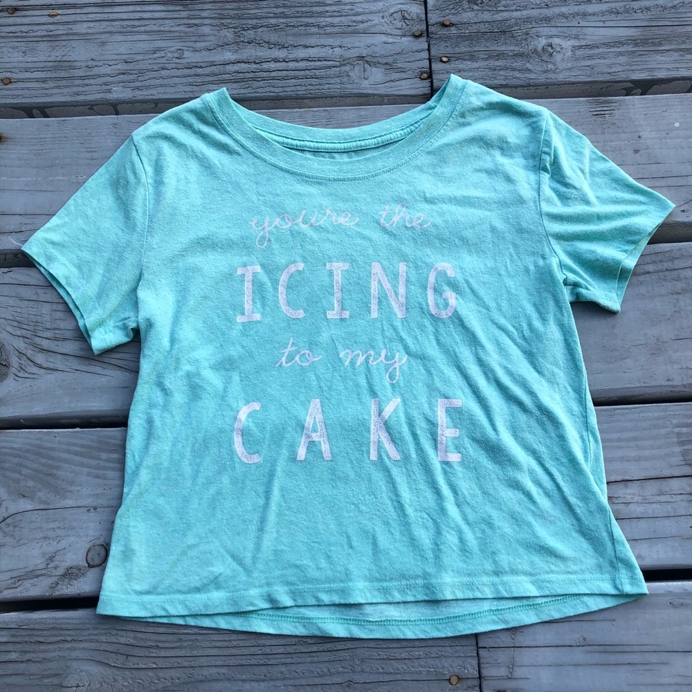 teal crop top